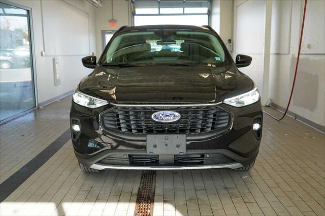 new 2025 Ford Escape car, priced at $36,963