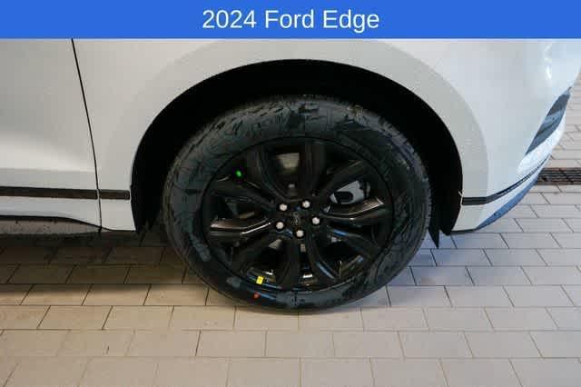 new 2024 Ford Edge car, priced at $37,247