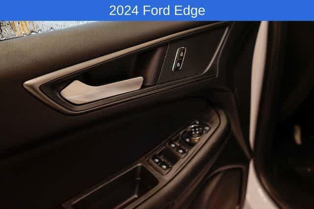 new 2024 Ford Edge car, priced at $37,247