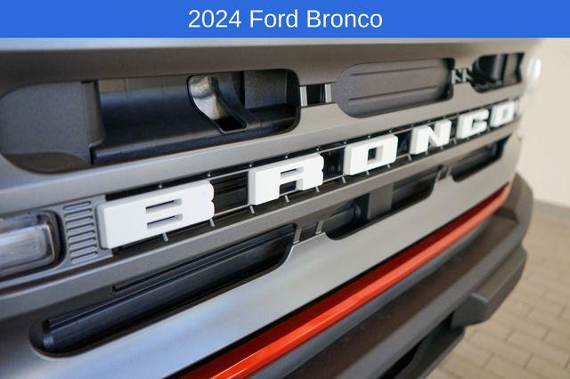 new 2024 Ford Bronco car, priced at $43,922