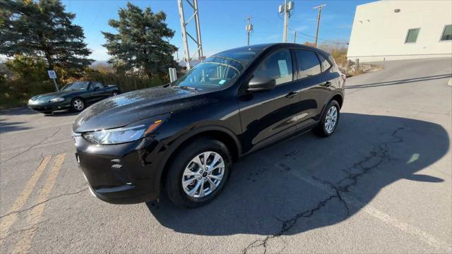 new 2025 Ford Escape car, priced at $33,880