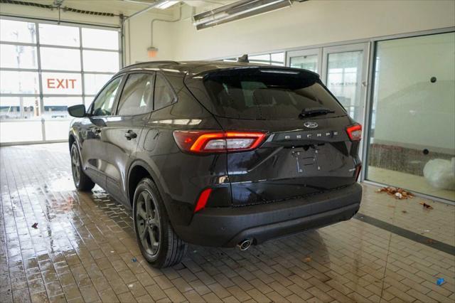 new 2025 Ford Escape car, priced at $36,465