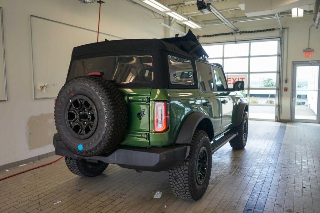 new 2024 Ford Bronco car, priced at $60,777