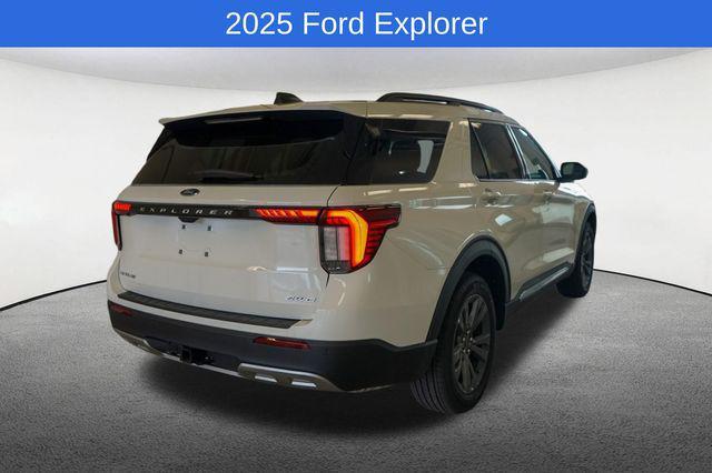 new 2025 Ford Explorer car, priced at $50,375