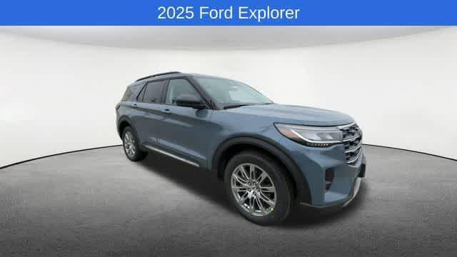 new 2025 Ford Explorer car, priced at $46,626