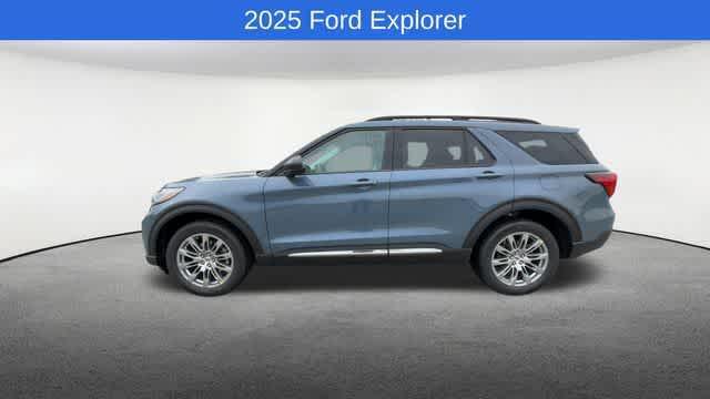 new 2025 Ford Explorer car, priced at $46,626