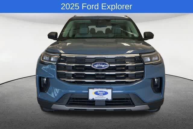 new 2025 Ford Explorer car, priced at $46,626