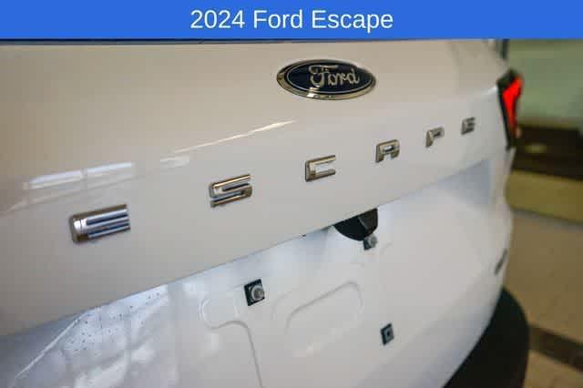 new 2024 Ford Escape car, priced at $33,038