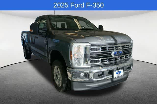 new 2025 Ford F-350 car, priced at $57,660
