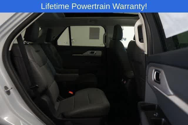 new 2025 Ford Explorer car, priced at $48,165