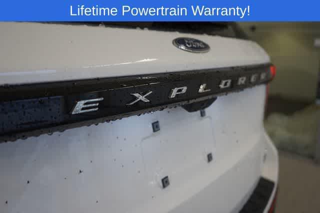 new 2025 Ford Explorer car, priced at $48,165