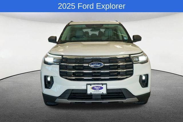 new 2025 Ford Explorer car, priced at $48,900