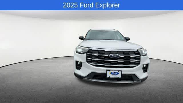 new 2025 Ford Explorer car, priced at $47,079