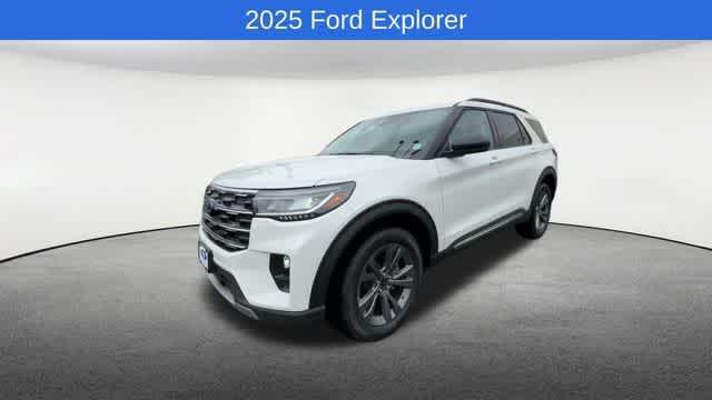 new 2025 Ford Explorer car, priced at $47,079
