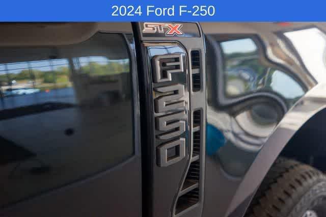 new 2024 Ford F-250 car, priced at $55,702