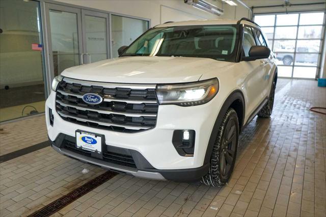 new 2025 Ford Explorer car, priced at $48,660