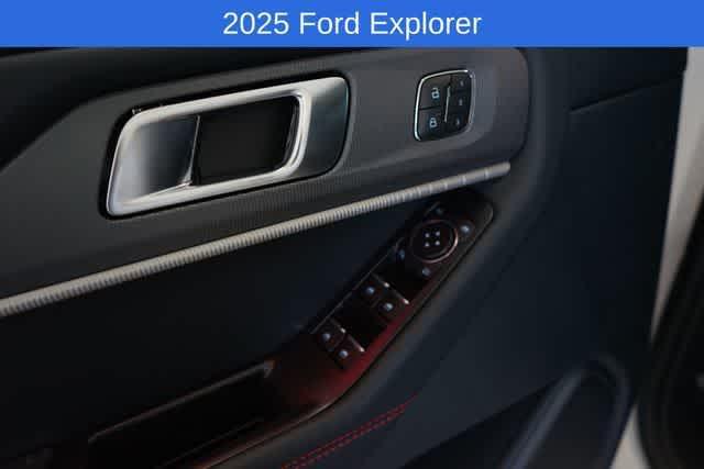 new 2025 Ford Explorer car, priced at $49,659