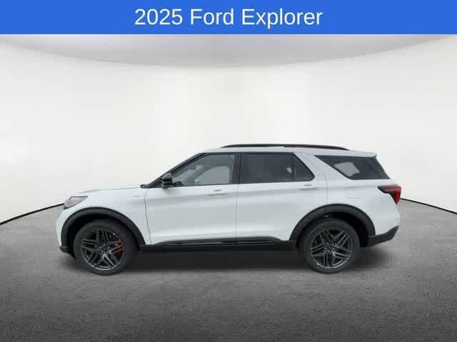 new 2025 Ford Explorer car, priced at $49,659