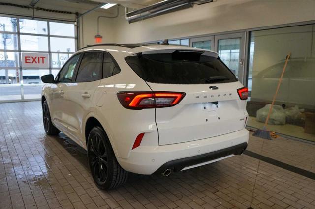 new 2025 Ford Escape car, priced at $41,165