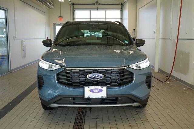 new 2025 Ford Escape car, priced at $34,072