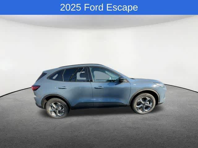 new 2025 Ford Escape car, priced at $33,327
