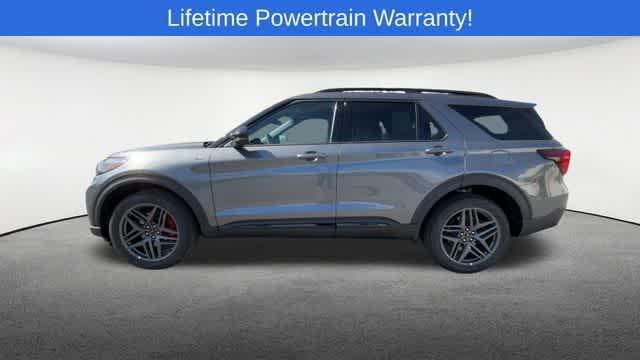 new 2025 Ford Explorer car, priced at $50,915