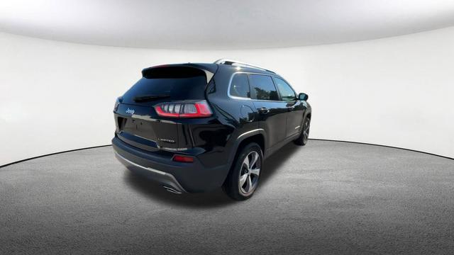 used 2019 Jeep Cherokee car, priced at $18,264