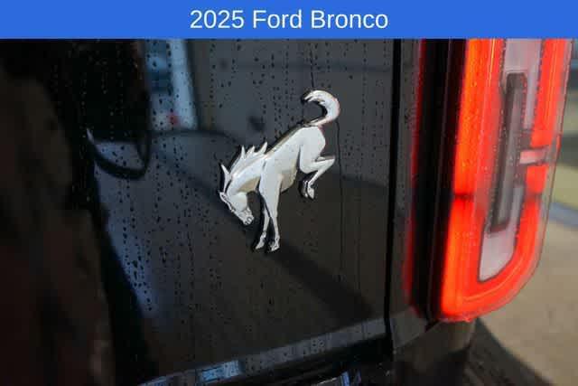 new 2025 Ford Bronco car, priced at $59,685