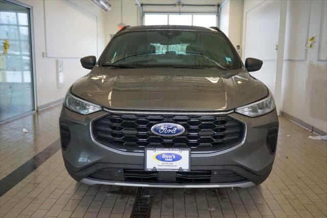 new 2025 Ford Escape car, priced at $33,226