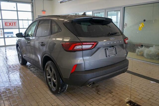 new 2025 Ford Escape car, priced at $33,226