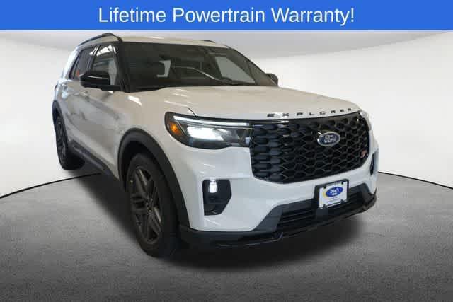 new 2025 Ford Explorer car, priced at $61,062