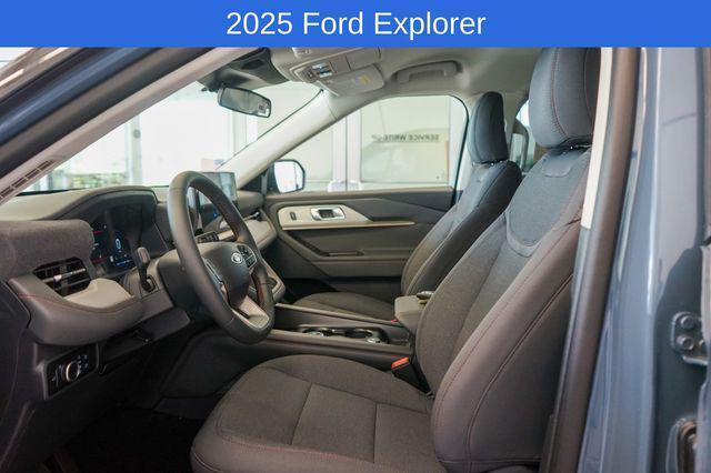 new 2025 Ford Explorer car, priced at $42,505