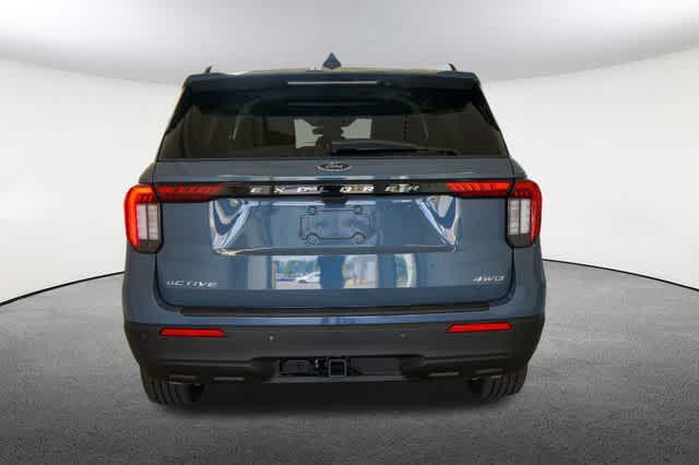 new 2025 Ford Explorer car, priced at $40,844