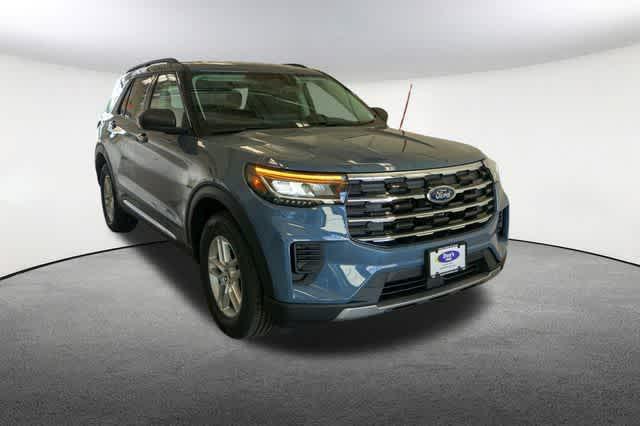 new 2025 Ford Explorer car, priced at $40,844