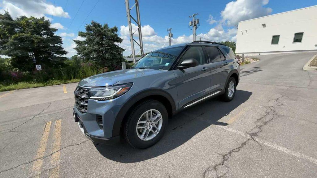 new 2025 Ford Explorer car, priced at $44,005