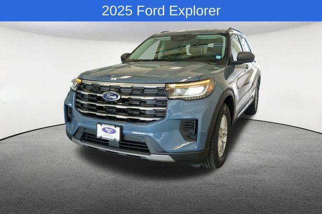 new 2025 Ford Explorer car, priced at $44,005