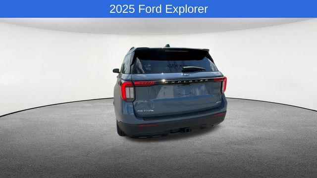 new 2025 Ford Explorer car, priced at $44,005