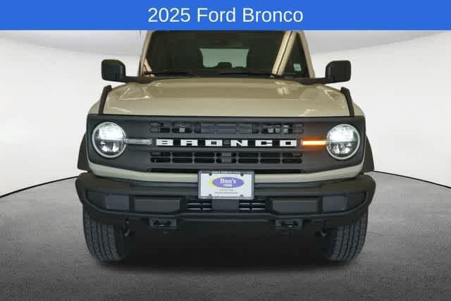 new 2025 Ford Bronco car, priced at $43,544