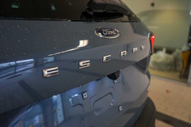 new 2025 Ford Escape car, priced at $35,070