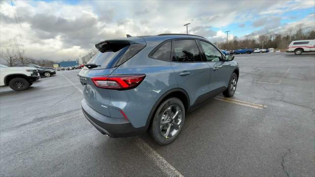 new 2025 Ford Escape car, priced at $33,226