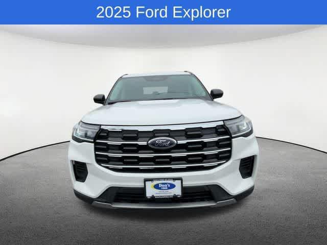 new 2025 Ford Explorer car, priced at $41,201