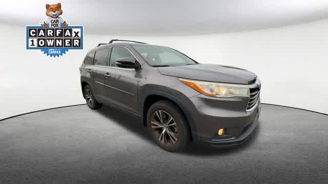 used 2016 Toyota Highlander car, priced at $16,101