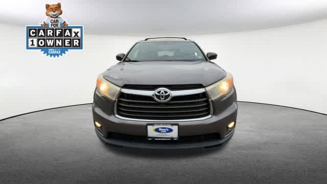 used 2016 Toyota Highlander car, priced at $16,101