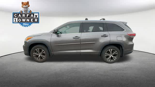 used 2016 Toyota Highlander car, priced at $16,101