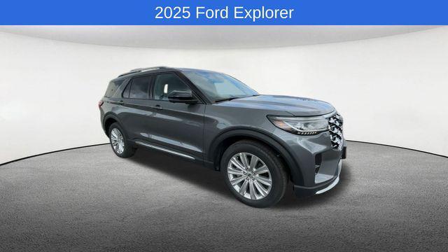 new 2025 Ford Explorer car, priced at $56,840