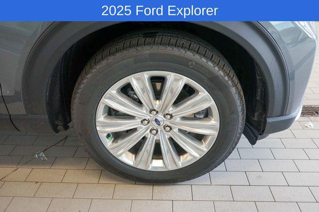 new 2025 Ford Explorer car, priced at $56,840