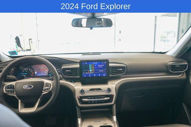 new 2024 Ford Explorer car, priced at $48,924