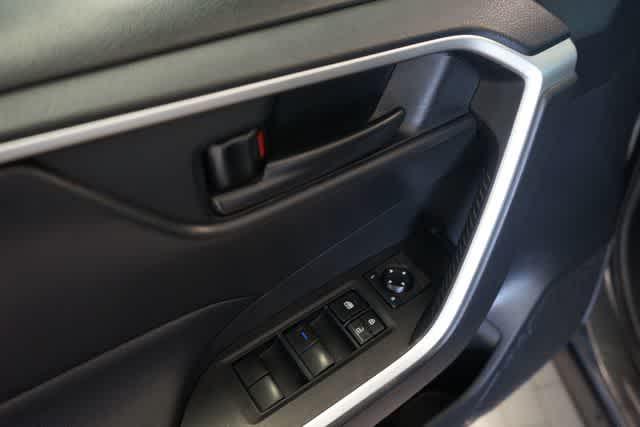 used 2020 Toyota RAV4 car, priced at $21,981