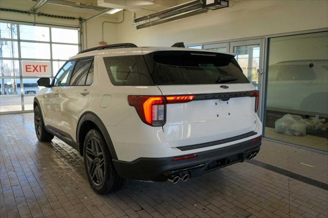 new 2025 Ford Explorer car, priced at $61,090