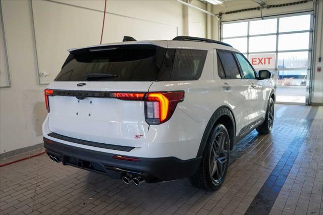 new 2025 Ford Explorer car, priced at $61,090